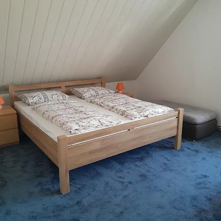 Ferienzimmer Am Walde 公寓 泽姆平